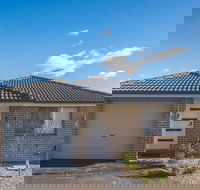 Peaceful 2kingbed Rootyhill Townhouse Near Station - Accommodation ACT