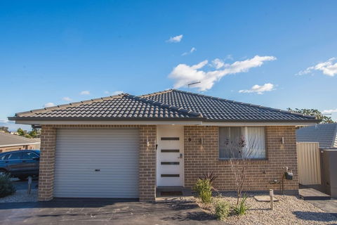 Peaceful 2kingbed Rootyhill Townhouse Near Station - Accommodation ACT 0