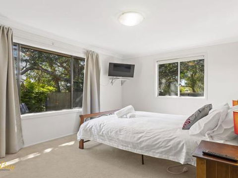 Blue Fish 41 Boulder Bay Road - Accommodation ACT 3