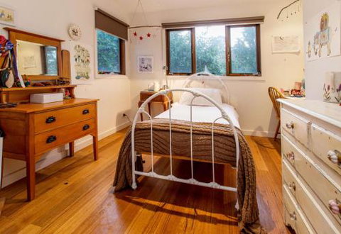 BAY VIEWS On MANNA DROMANA - Accommodation ACT 6