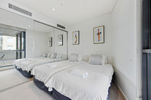 HomeHotel 2Bedroom With Shopping Mall - Accommodation ACT 4
