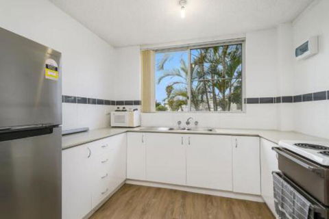 WAVES On MAIN 4 / 1 MAIN STREET - Accommodation ACT 2