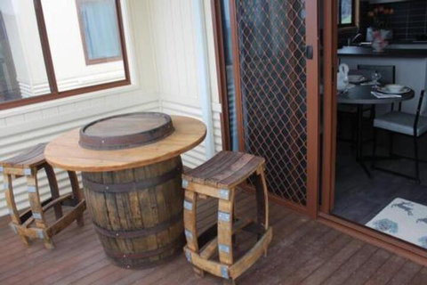 OMARU FARM STAY - Accommodation ACT 7