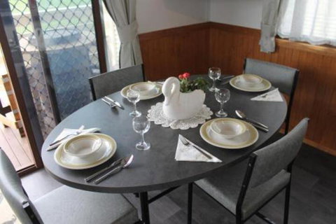 OMARU FARM STAY - Accommodation ACT 4