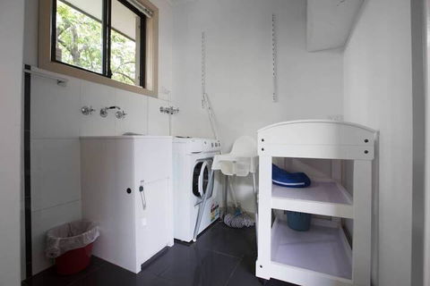 Spacious 3bedrooms Big House@mitcham - Accommodation ACT 3