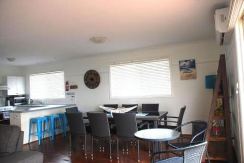 EAGLES NEST VIEWS On TAMARA - Accommodation ACT 4