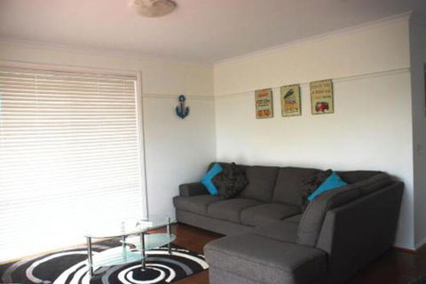EAGLES NEST VIEWS On TAMARA - Accommodation ACT 5