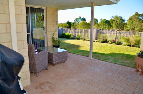 Byford House In The Glades - Accommodation ACT 4