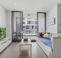 HomeHotel Comfy 2 Bedroom - Accommodation ACT