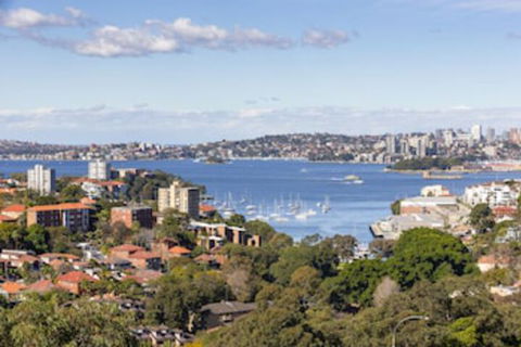 2 Bdrm North Sydney With Harbour Views - Accommodation ACT 0