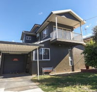 Large Family Home Summer Place With A Pool - Accommodation ACT