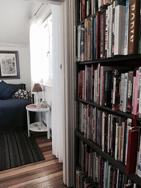 Assemblage Boutique Art Bed & Breakfast - Accommodation ACT 0
