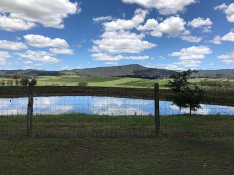 Oakey Creek HV Country Retreat Walk To Wine Tasting - Accommodation ACT 1