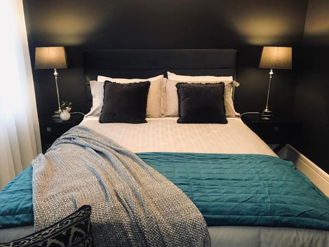 The Grove - Accommodation ACT 6