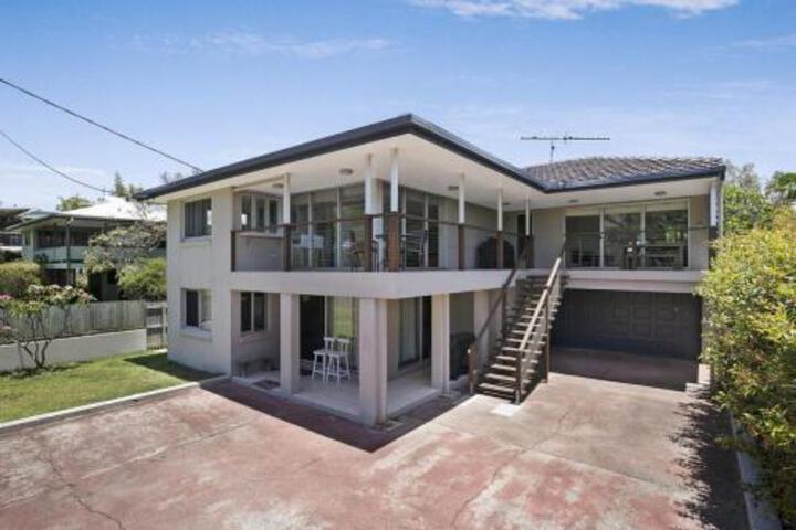 Eastern Brisbane QLD Accommodation ACT