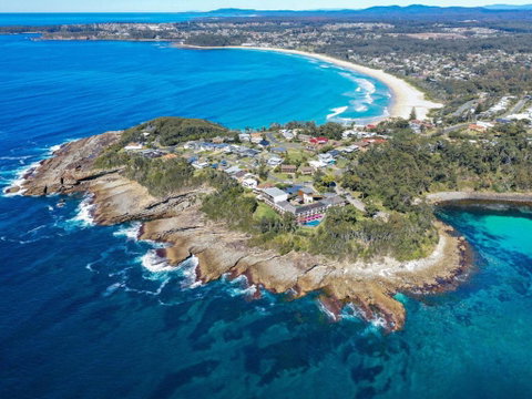 DAVIES STREET MOLLYMOOK 4 / 14 - Accommodation ACT 1