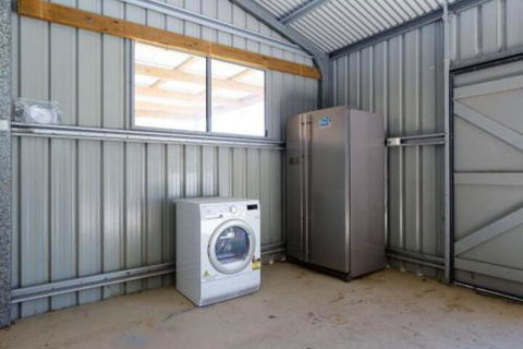 SeaHaven 2 Richardson Ave Large Home With Aircon Smart TV WIFI Netflix & Boat Parking - Accommodation ACT 2