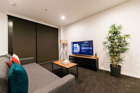 City Walk - Accommodation ACT 5