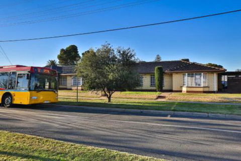 Mildura Holiday Apartments - Accommodation ACT 3