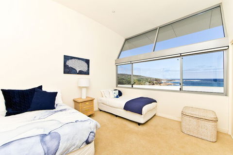 Whale View - Accommodation ACT 3