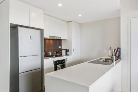 Cosy 3BR Penthouse Close To Westfield Hornsby & Train Station - Accommodation ACT 6