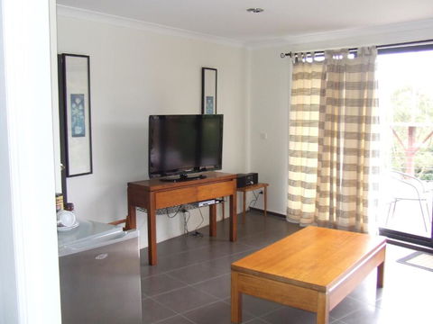 Kiah Country Gardens B & B - Accommodation ACT 4