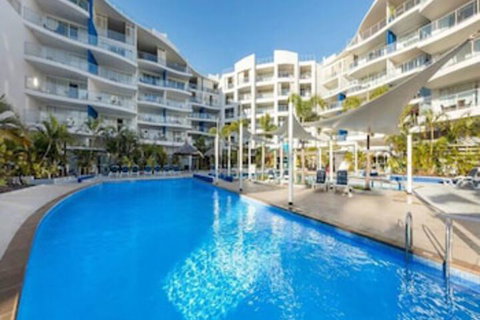 2 BDR / Apt / Foxtel / WiFi / Pool / Parking / Spa / Hervey Bay - Accommodation ACT 0