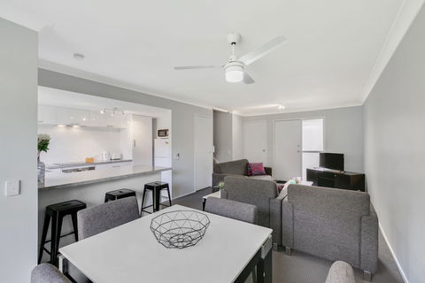 Fountain View Villa - Q Stay - Accommodation ACT 3