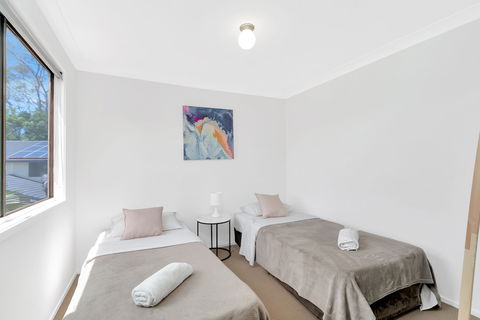 Fountain View Villa - Q Stay - Accommodation ACT 4