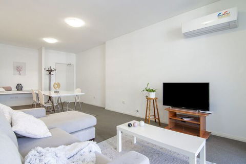 Charming And Dream Home In Sydney - Accommodation ACT 3
