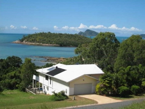 Hideaway Retreat Beach House With Pool - Accommodation ACT 0