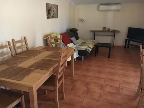 Tropical Farm Stay - Accommodation ACT 6