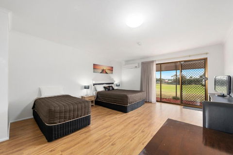 Barmera Country Club Motor Inn - Accommodation ACT 4