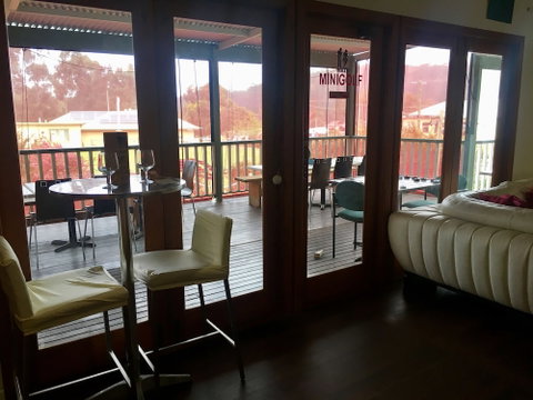 Pemberton Lodge - Accommodation ACT 4
