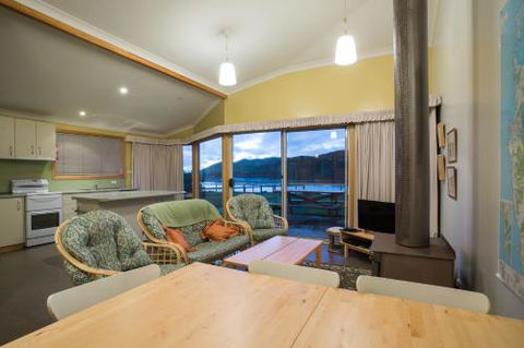 Arthur Riverfront & Sea Lodge Downstream - Accommodation ACT 1