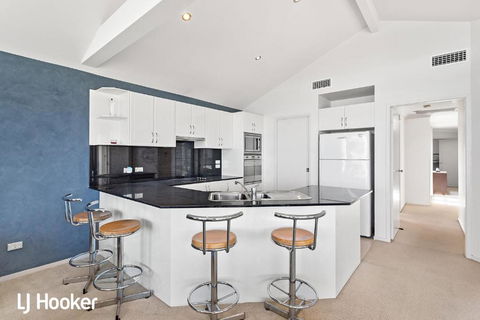 Absolute Waterfront At Anna Bay - Accommodation ACT 4