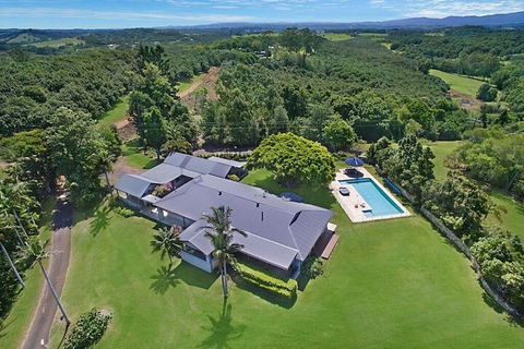 Ferncrest - Accommodation ACT 3
