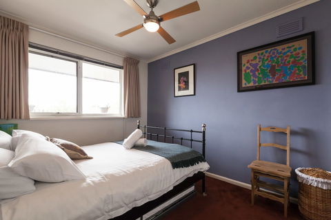 ELEANOR, 1BDR Fitzroy North Apartment - Accommodation ACT 5