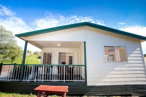 Active Holidays One Mile Beach - Accommodation ACT 0
