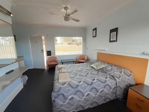Bayview Motor Inn - Accommodation ACT 5