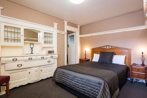 Graham Apartments - Accommodation ACT 5