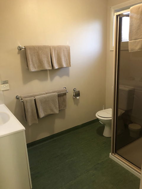 Sheffield Motor Inn - Accommodation ACT 3