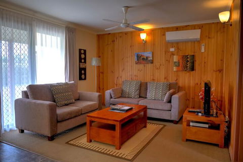 Ficifolia Lodge - Accommodation ACT 2
