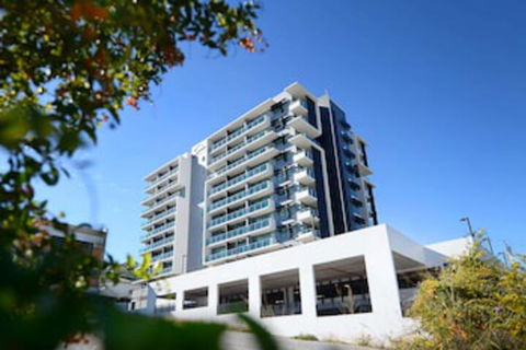 Oaks Gladstone Grand Hotel - Accommodation ACT 0