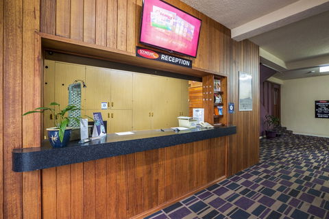 Boomerang Hotel - Accommodation ACT 4