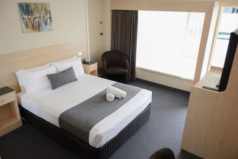 Beachway Motel & Restaurant - Accommodation ACT 3