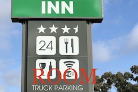 Golfview Motor Inn - Accommodation ACT 0