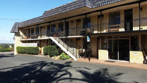 In Town Motor Inn - Accommodation ACT 1
