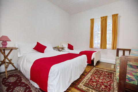 Rosedale Cottages - Accommodation ACT 3