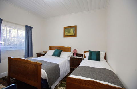 Rosedale Cottages - Accommodation ACT 6